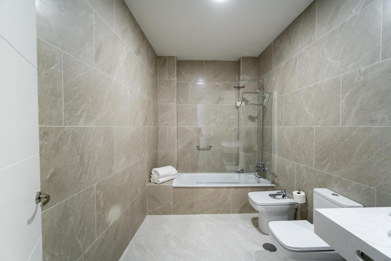 Aparthotel Arco Macarena Lofts Sevilla Exterior foto